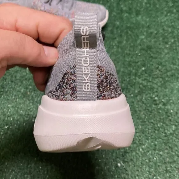 Skechers Go Run fast dazzle running shoes women’s size 7.5 (OKPM-11-084) - Picture 3 of 12